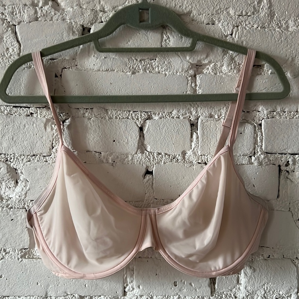 CALVIN KLEIN 36DD Pink Mesh Underwire Bra